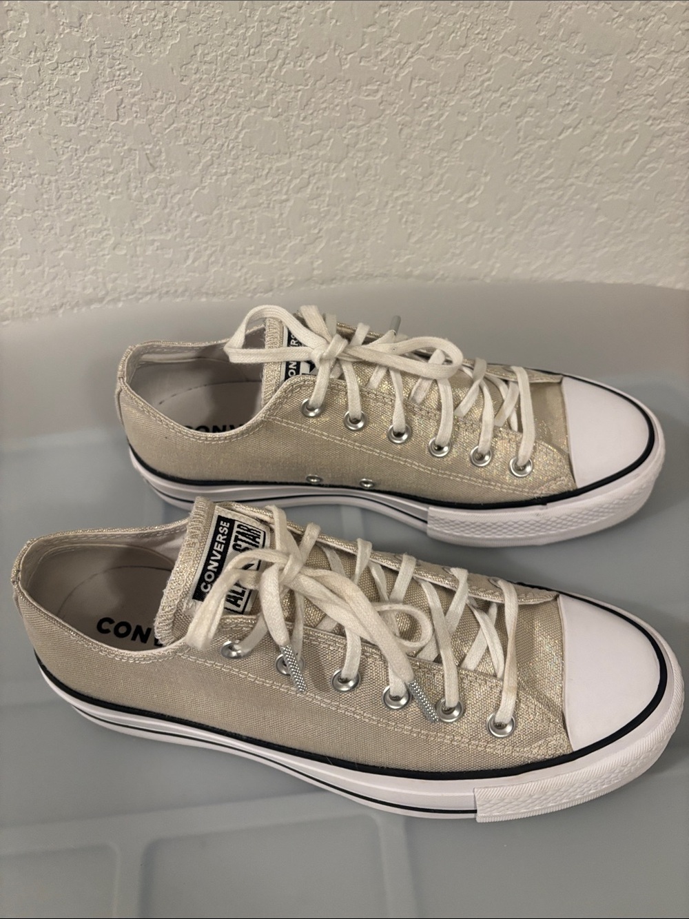 Converse Chuck Taylor All Star Gold Lift Shine Sneakers SZ 9 Platform casual